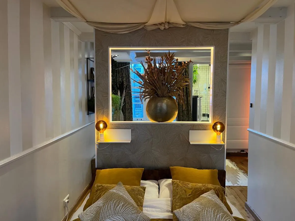 The Enlightened House Luxury Suites アムステルダム ホテル
