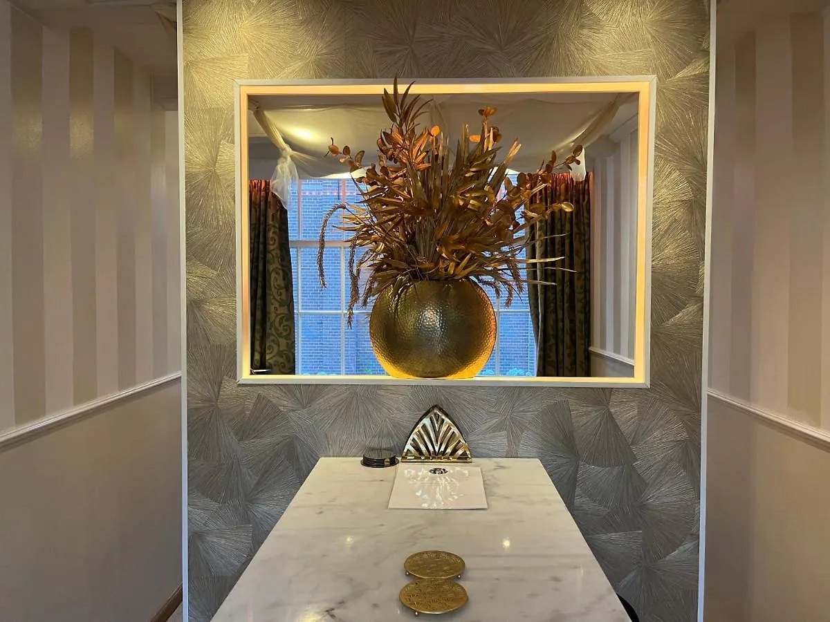 The Enlightened House Luxury Suites Amsterdam Hotel
